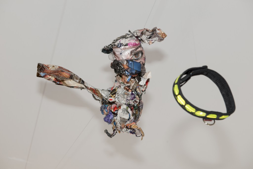 Love and compassion – sculpture by ilka Leukefeld